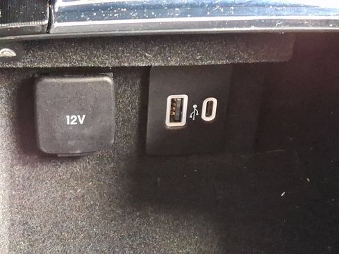 Certified 2022 Lincoln Corsair Standard w/ Equipment Group 101A image 25