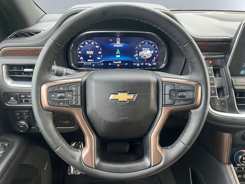 Used 2024 Chevrolet Tahoe High Country AWD/4WD image 16