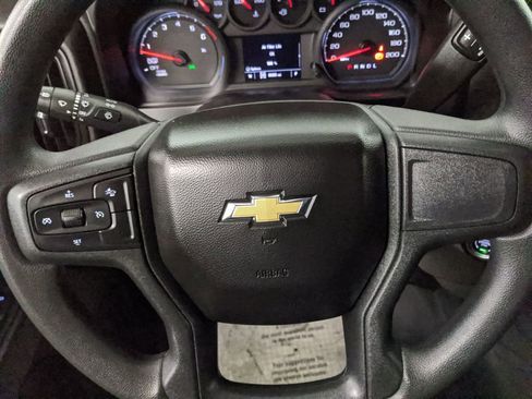 Used 2025 Chevrolet Silverado 1500 Custom image 16