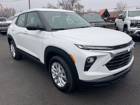 New 2026 Chevrolet TrailBlazer LS image 7