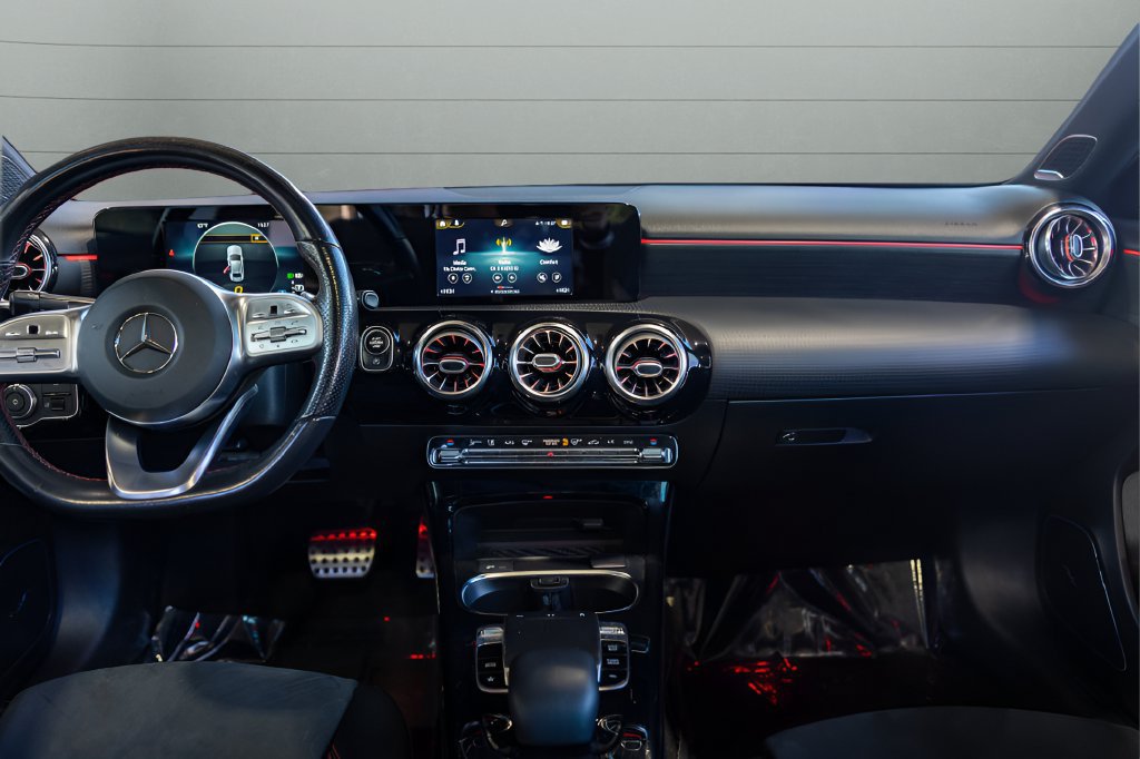 Used 2019 Mercedes-Benz A 220 image 22