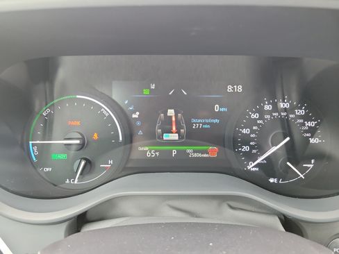 Used 2025 Toyota Sienna LE AWD/4WD image 23