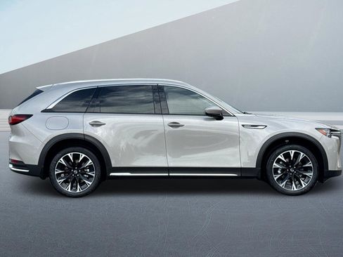 New 2026 MAZDA CX-90 Plug-In Hybrid w/ Premium Plus image 2
