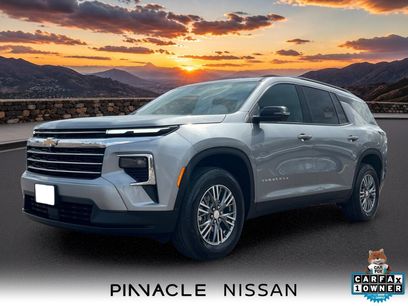 Used 2025 Chevrolet Traverse LT w/ Driver Confidence Package