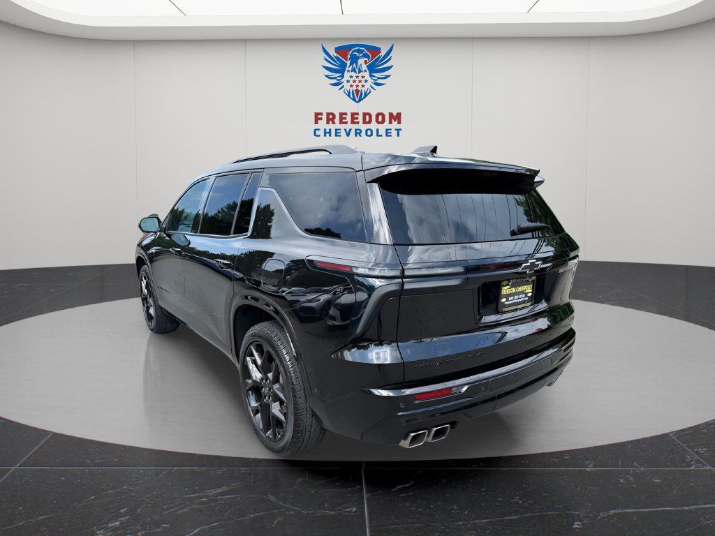 Used 2026 Chevrolet Traverse RS AWD/4WD image 4
