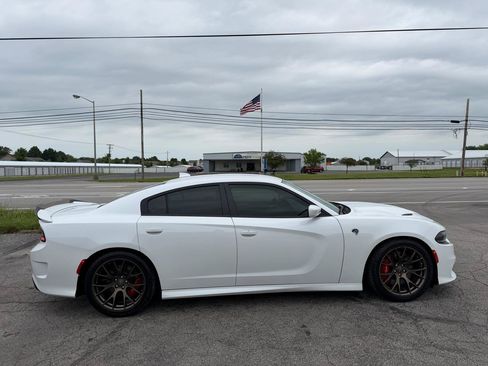 Used 2016 Dodge Charger SRT Hellcat w/ Harman/Kardon Audio Group RWD image 15