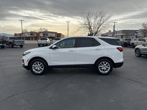 Used 2024 Chevrolet Equinox LT image 4