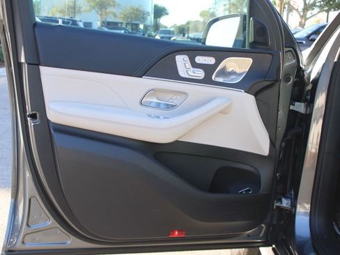 Certified 2024 Mercedes-Benz GLE 450 GLE 450 image 12