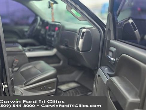 Used 2018 Chevrolet Silverado 1500 LTZ Z71 w/ Midnight Edition image 17