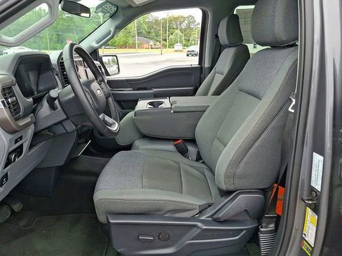 Used 2025 Ford F150 XLT w/ Equipment Group 301A Standard AWD/4WD image 13