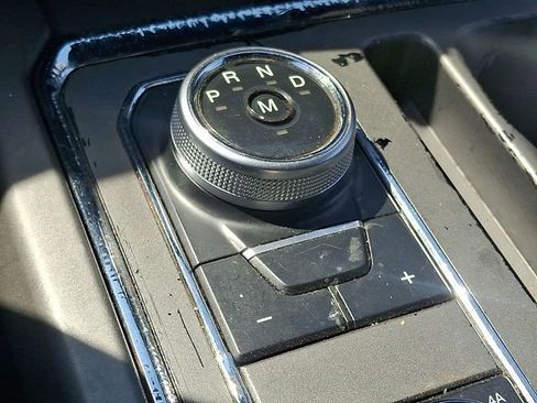 Used 2019 Ford Expedition Max XLT image 15