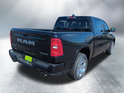 New 2026 RAM 1500 Big Horn AWD/4WD image 6