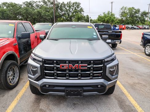 Used 2023 GMC Canyon AT4 w/ AT4 Premium Package AWD/4WD image 5