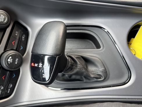 Used 2023 Dodge Challenger R/T w/ Blacktop Package image 21