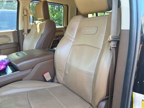 Used 2022 RAM 2500 Limited AWD/4WD image 24