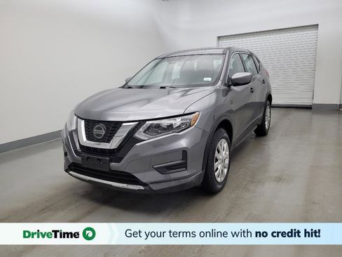Used 2019 Nissan Rogue S image 1