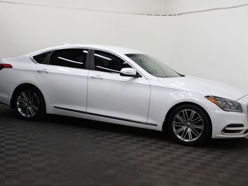 Used 2018 Genesis G80 3.8 image 1