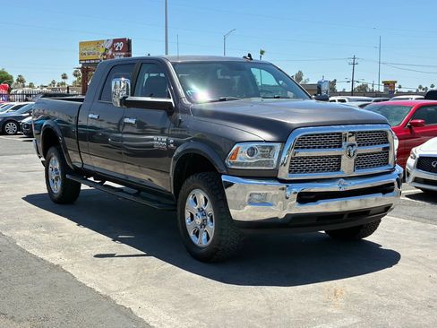 Used 2016 RAM 2500 Laramie AWD/4WD image 5