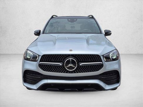 Used 2023 Mercedes-Benz GLE 450 4MATIC image 2