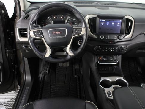 Used 2020 GMC Terrain Denali w/ Denali Premium Package image 13