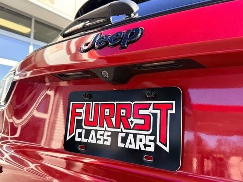 Used 2018 Jeep Compass Latitude image 10