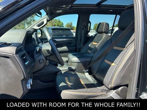 Used 2023 GMC Yukon AT4 w/ AT4 Premium Package AWD/4WD image 14