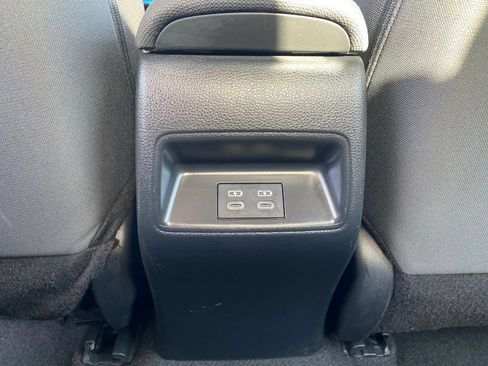 Used 2024 Toyota Corolla LE FWD image 20