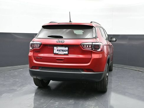 New 2026 Jeep Compass Latitude AWD/4WD image 25
