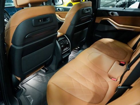 Used 2023 BMW X5 M50i w/ Executive Package image 17