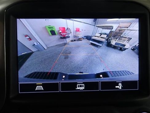 Used 2022 Chevrolet Silverado 2500 LT w/ Convenience Package image 15