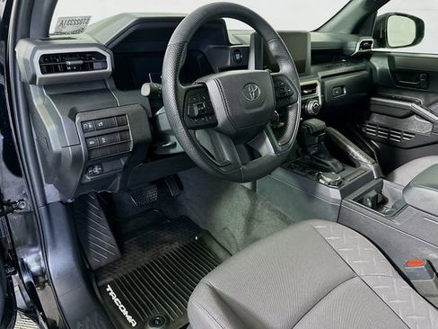 Certified 2025 Toyota Tacoma SR AWD/4WD image 10
