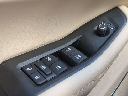 New 2026 Jeep Grand Cherokee Limited RWD image 25