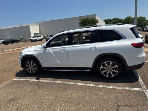 Used 2021 Mercedes-Benz GLS 450 4MATIC image 8