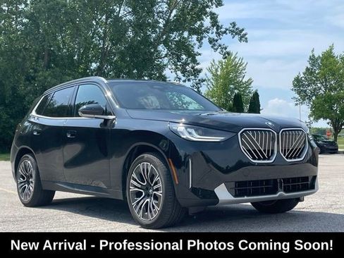Used 2025 BMW X3 xDrive30i w/ Premium Package AWD/4WD image 7