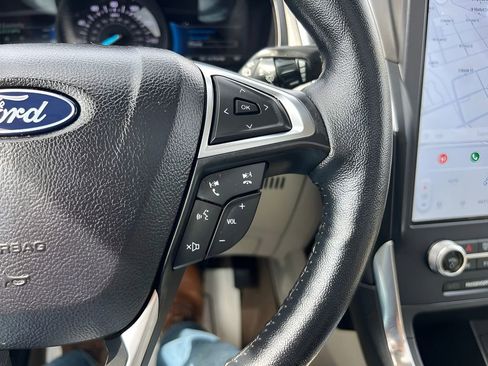 Used 2024 Ford Edge Titanium w/ Titanium Elite Package image 32