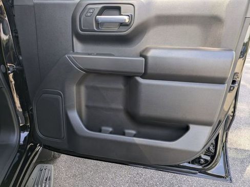 New 2026 Chevrolet Silverado 1500 Custom Trail Boss AWD/4WD image 30