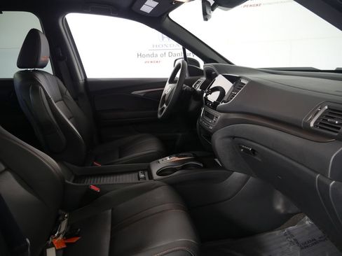 Used 2023 Honda Passport TrailSport image 6
