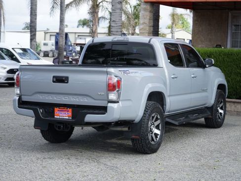 Used 2021 Toyota Tacoma TRD Sport RWD image 9