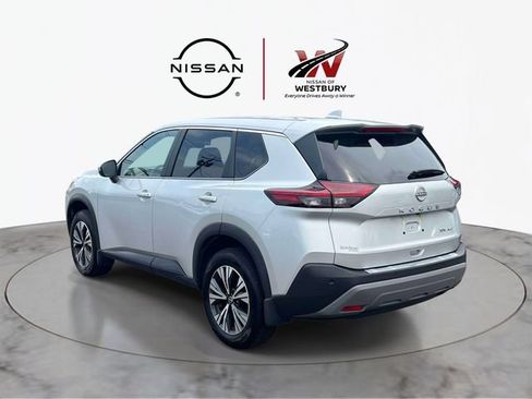 Used 2022 Nissan Rogue SV AWD/4WD image 8