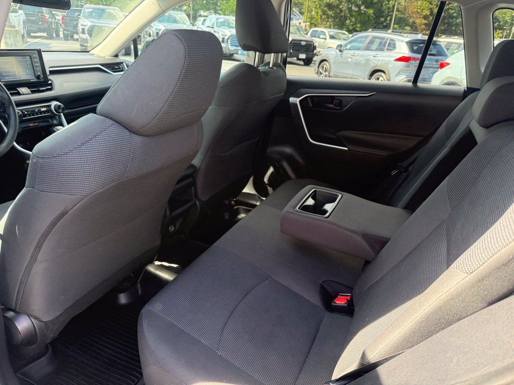 Used 2020 Toyota RAV4 LE w/ All Weather Liner Package AWD/4WD image 16