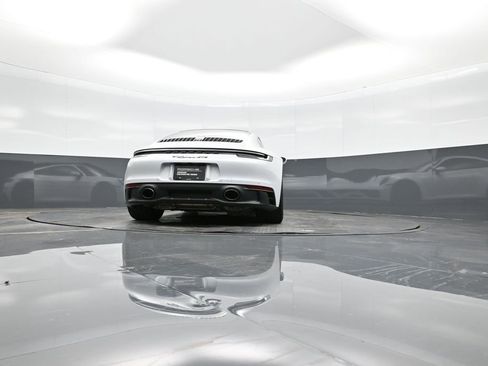 Certified 2022 Porsche 911 Carrera GTS image 36