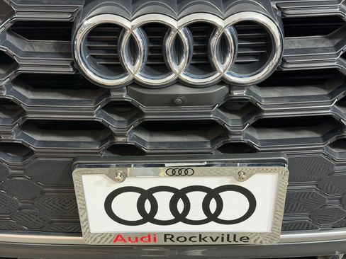 Used 2022 Audi Q5 2.0T Premium Plus w/ Premium Plus Package AWD/4WD image 27