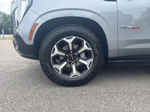 Used 2026 GMC Yukon XL AT4 Ultimate w/ LPO, Floor Liner Package AWD/4WD image 14