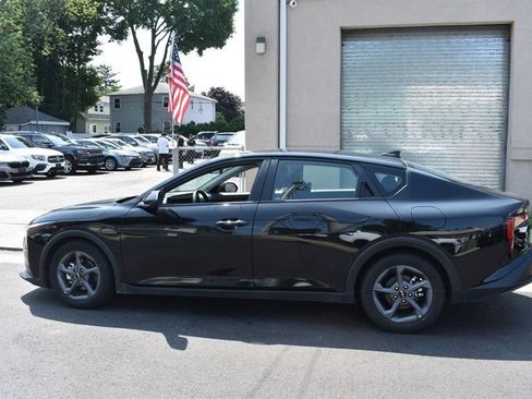 Used 2025 Kia K4 FWD image 5