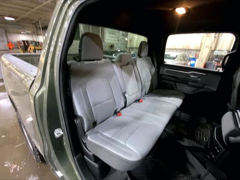 Used 2021 RAM 1500 Big Horn image 40