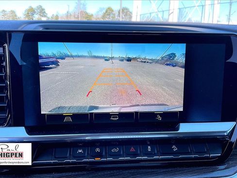 Used 2025 Chevrolet Silverado 1500 RST image 21