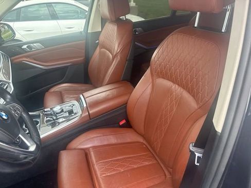 Used 2019 BMW X7 xDrive40i w/ Premium Package AWD/4WD image 21