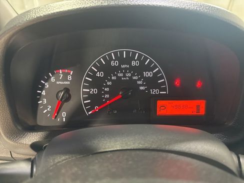 Used 2019 Nissan NV200 SV w/ Navigation Package image 14