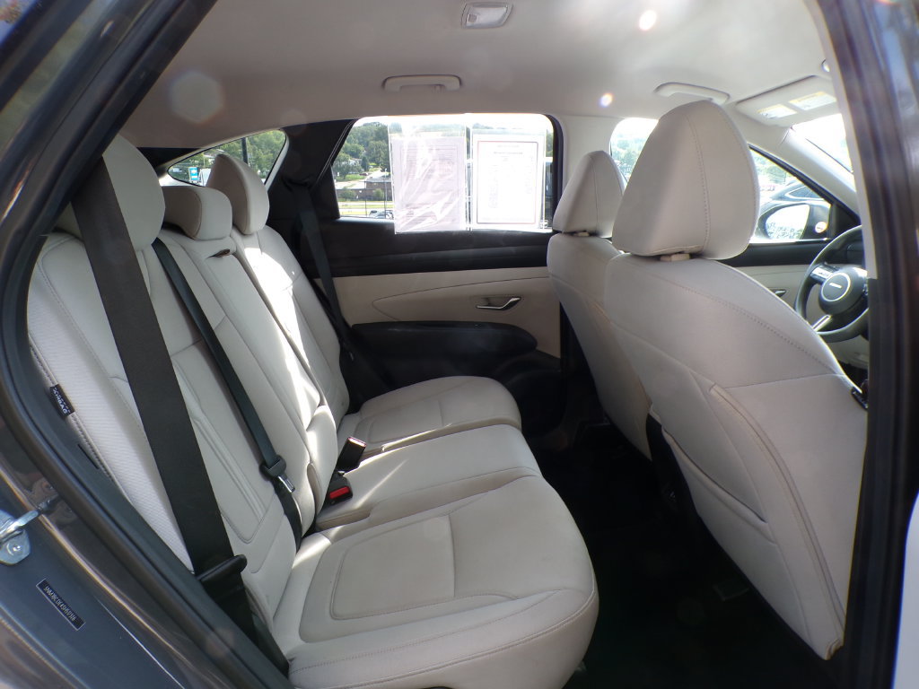 Certified 2025 Hyundai Tucson SEL AWD/4WD image 20