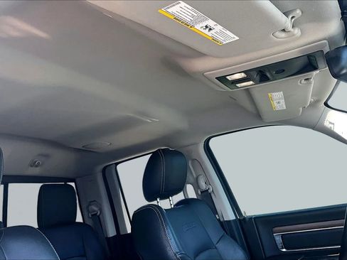 Used 2017 RAM 1500 Laramie AWD/4WD image 33
